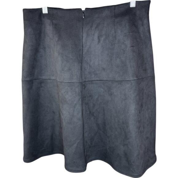 Anne Klein Womens Faux Suede Flared Skirt Black Size 8 NWT Knee Length - Picture 8 of 12